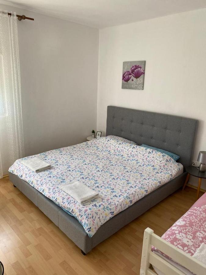 Holiday House Ana Skradin Eksteriør billede